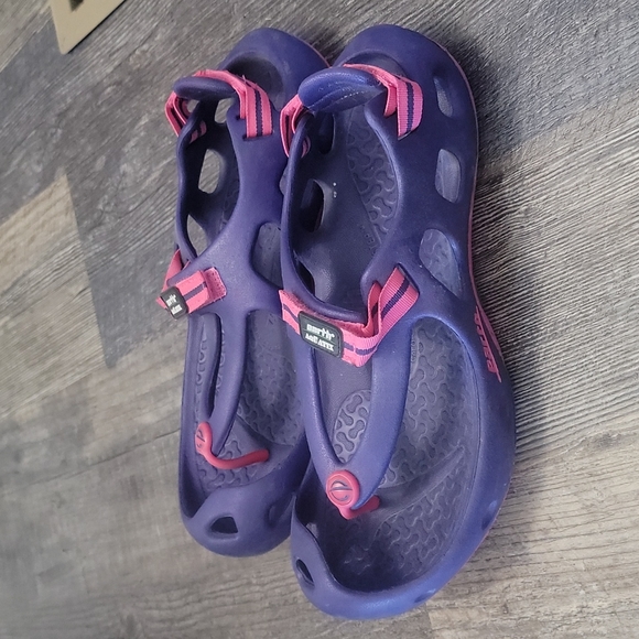 Bundle of 2 pair Earth aquatix - Picture 3 of 7